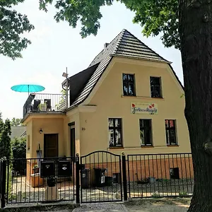 Apartment Ferienhaus Mona Liese, Berlin